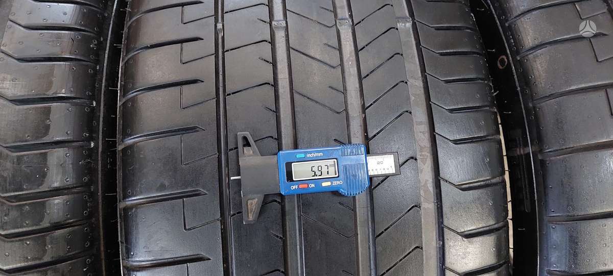 Pirelli, summer 285/30 R21