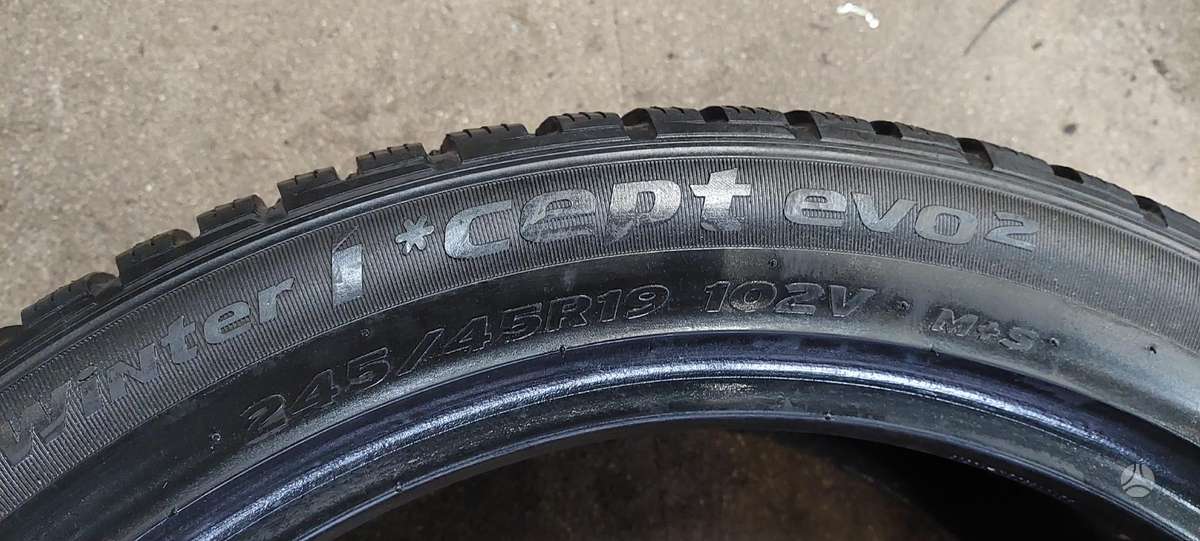 Hankook, зимние 245/45 R19