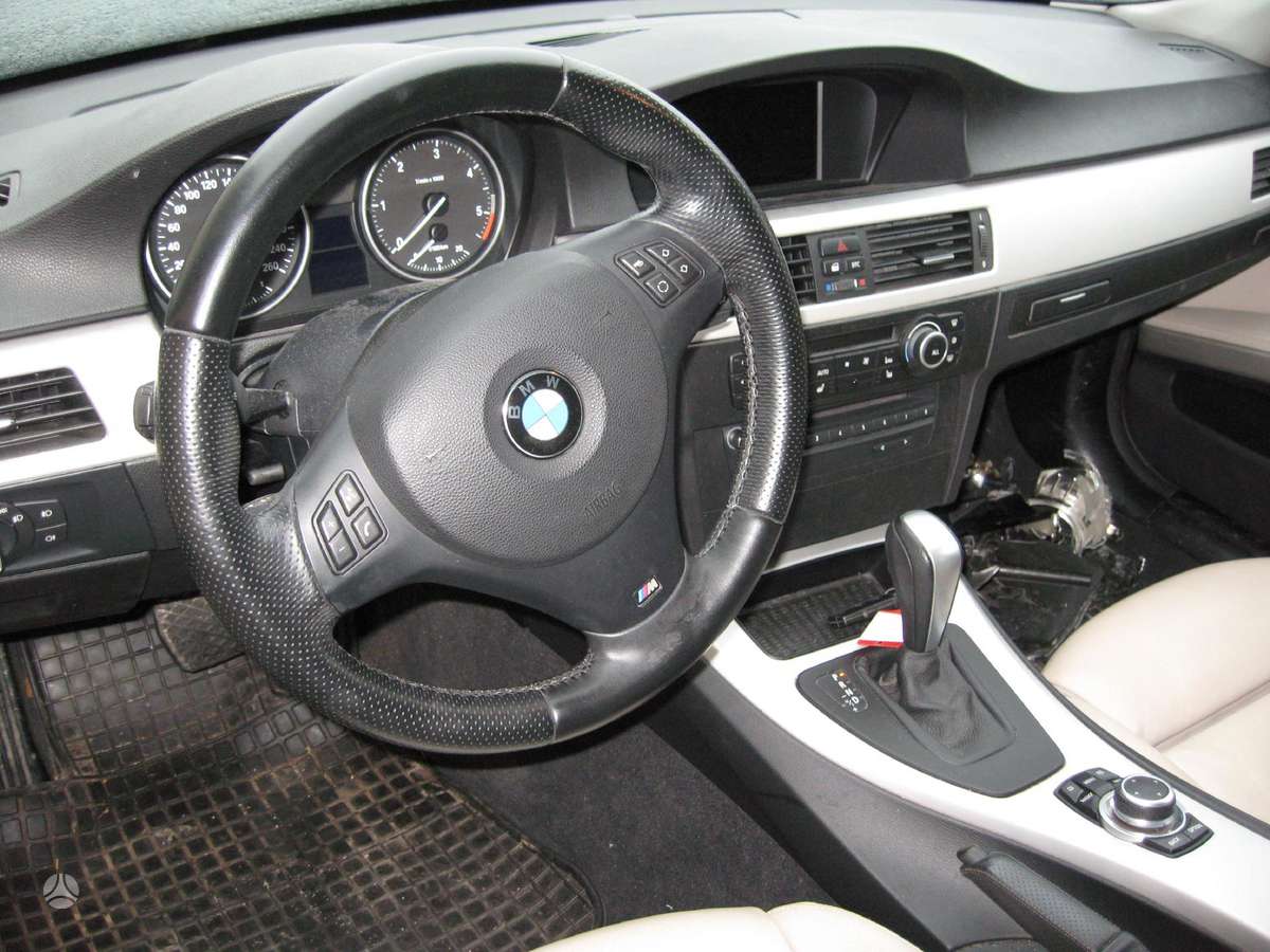 BMW 3 serija