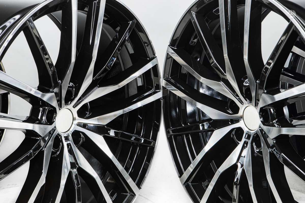 -Kita- BMW, light alloy, R22