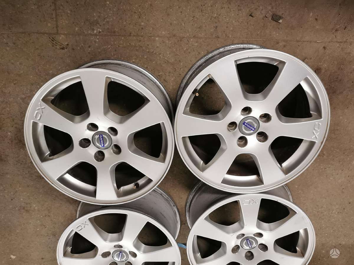 Volvo Xc, lengvojo lydinio, R17