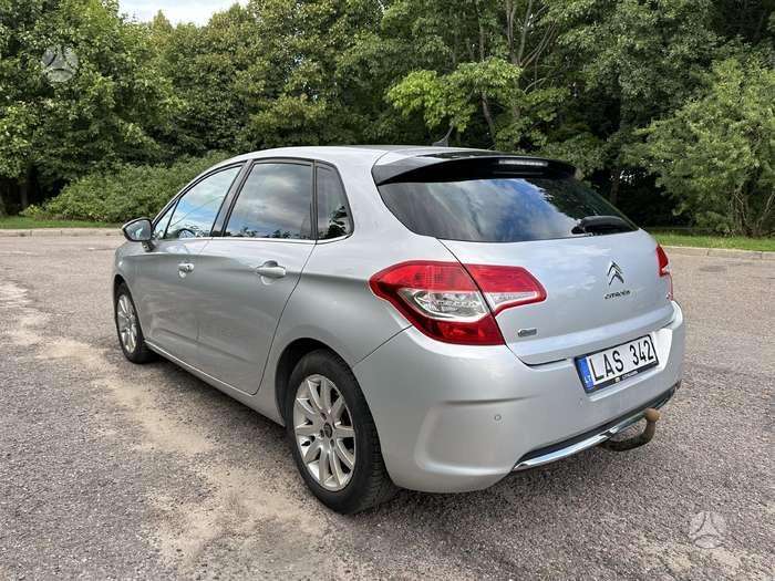 Citroen C4, 1.6 l., Хэтчбек