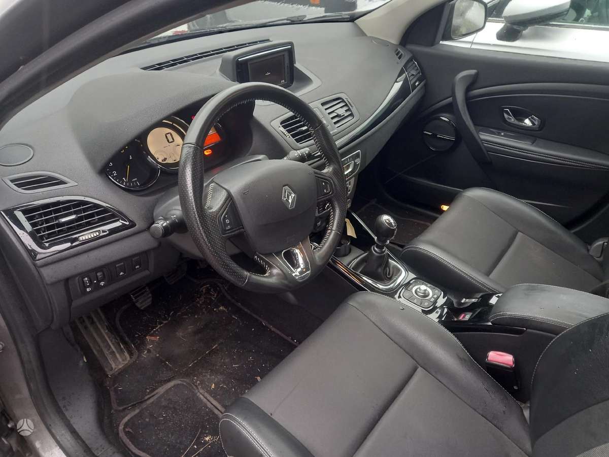 Renault Megane по частям. 160000km