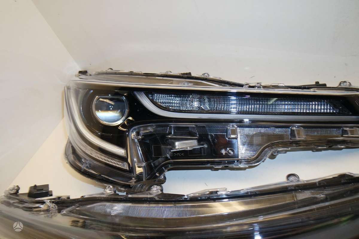 Toyota Corolla lights