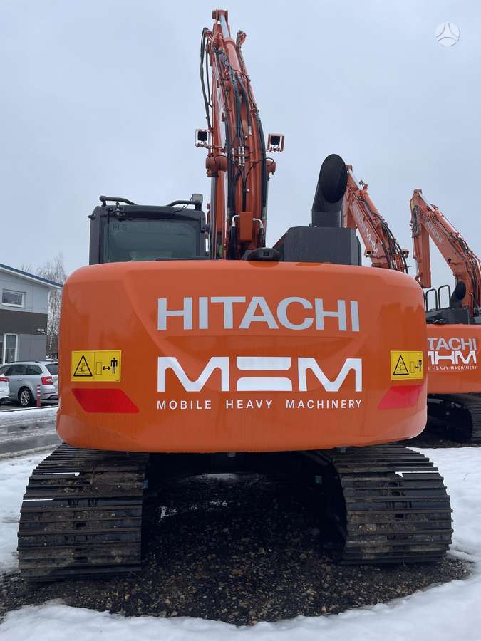 Hitachi ZX130-6, ekskavatoriai