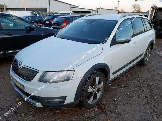 Skoda Octavia Scout dalimis
