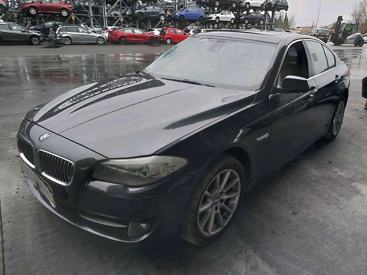 BMW 5 serija, N57D30A, for parts