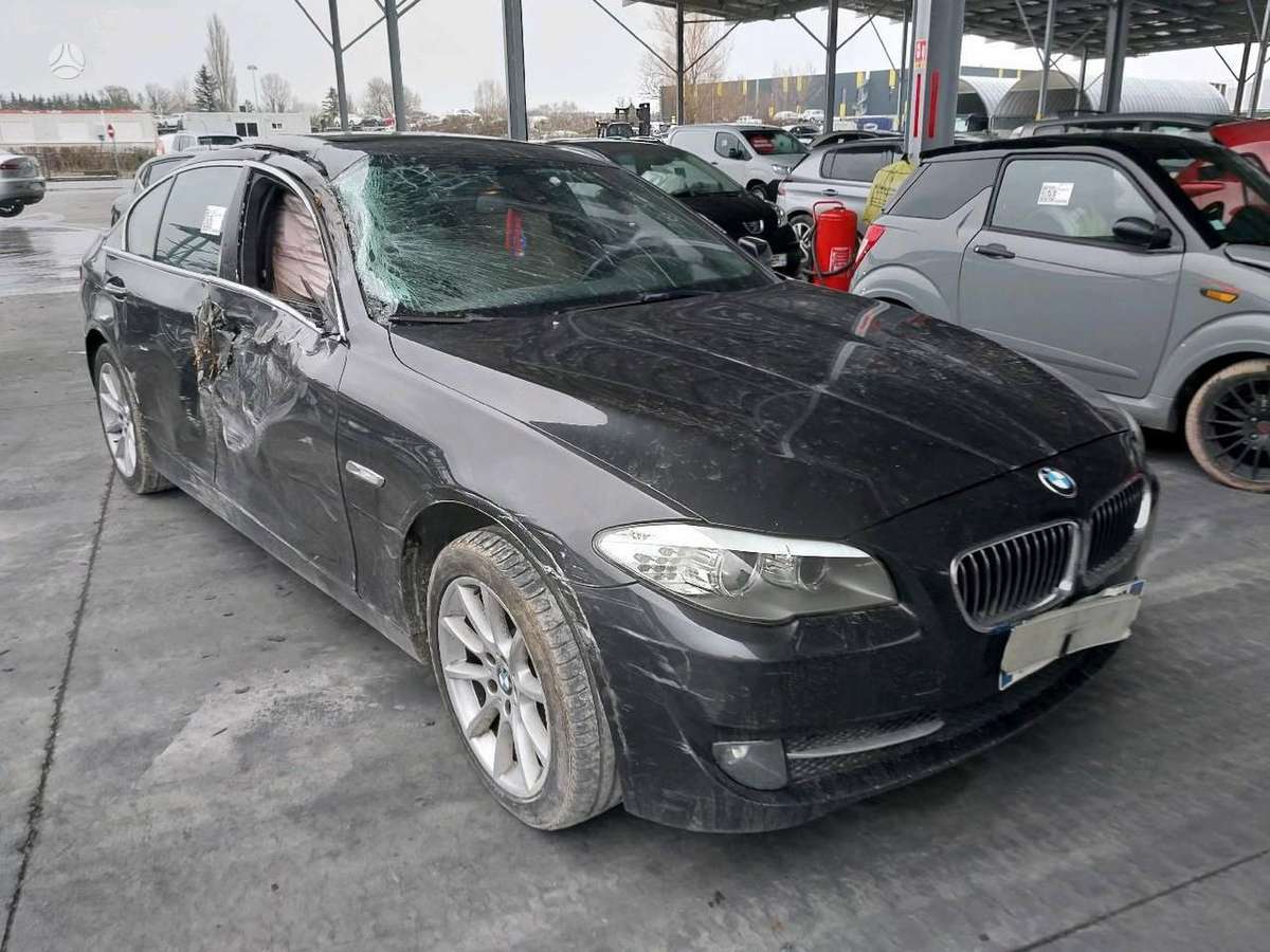 BMW 5 serija, N57D30A, for parts