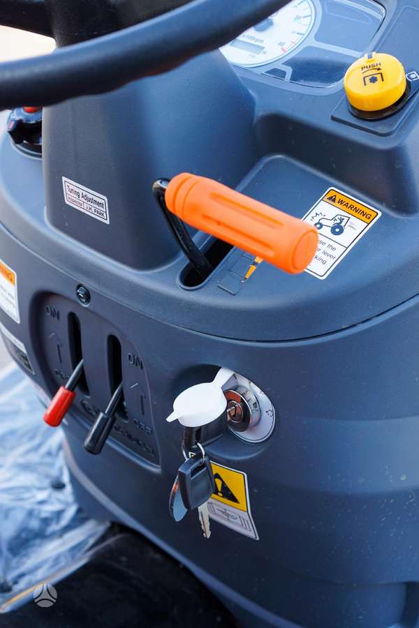 Hinomoto HM-255 (HST), тракторы