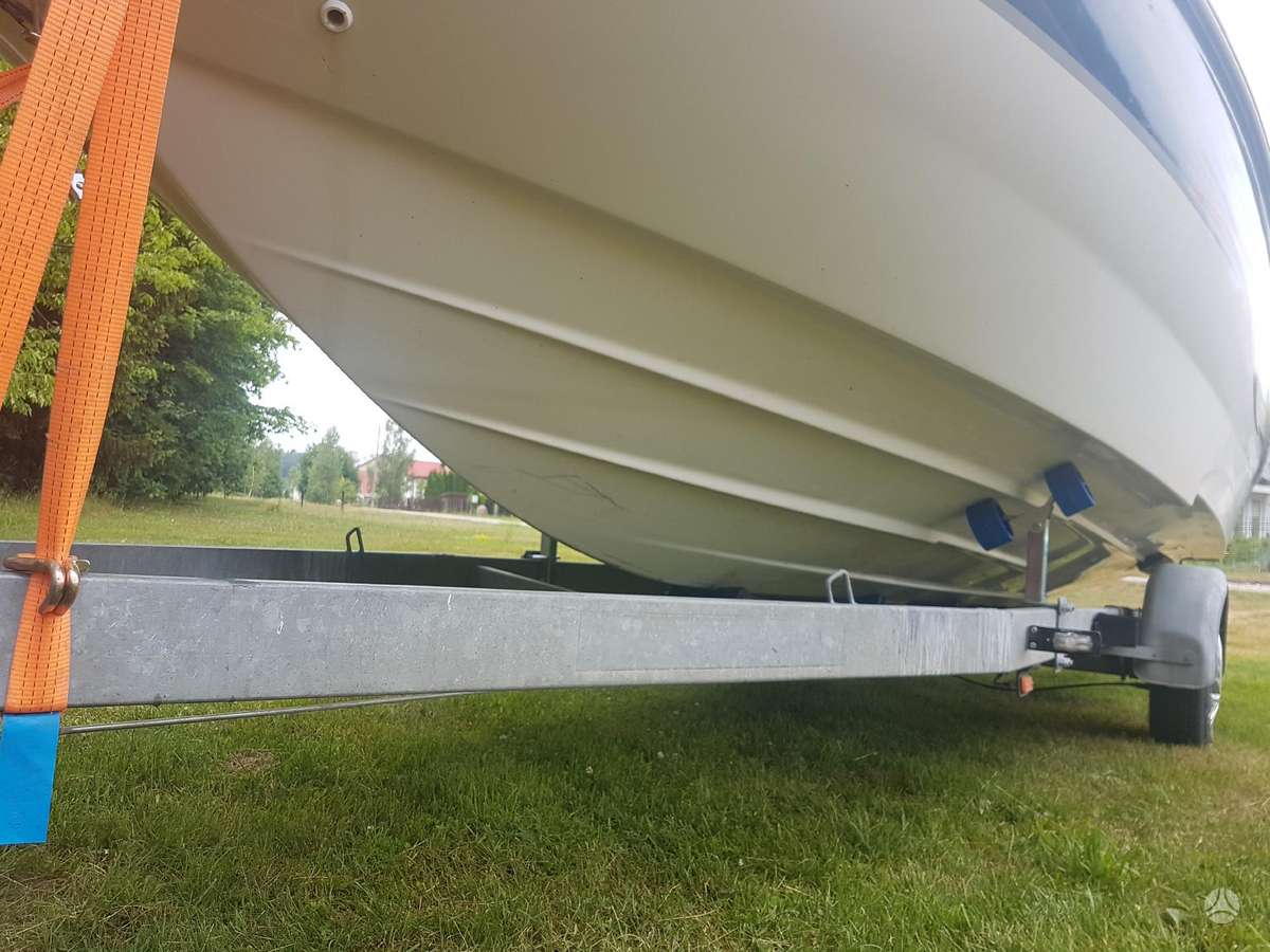 BAYLINER CAPRI 212, яхты / катера