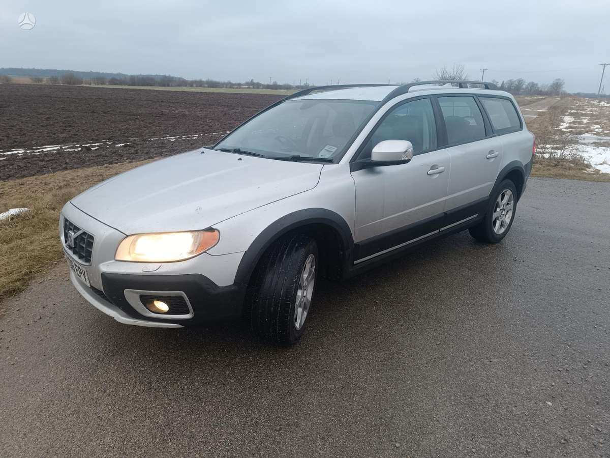 Volvo XC70