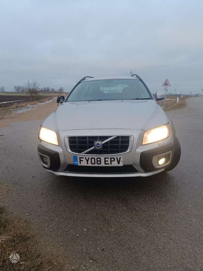 Volvo XC70