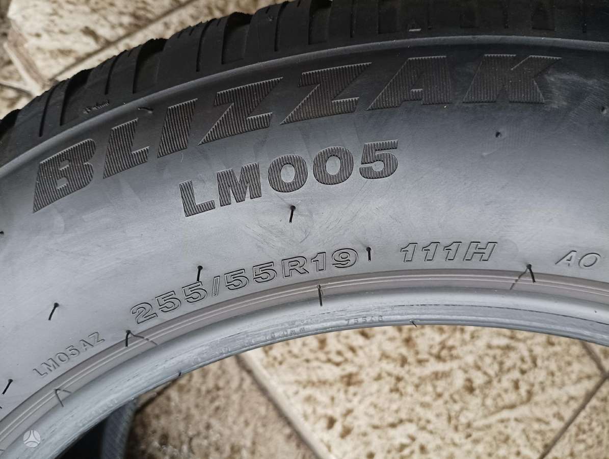 Bridgestone Blizzak lm005, žieminės 255/55 R19