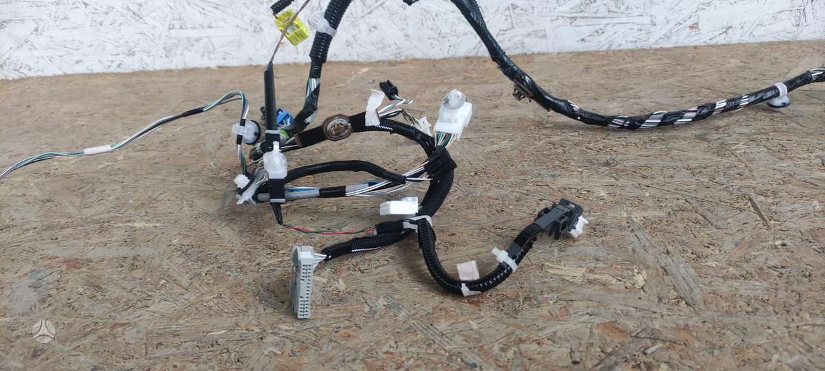 Toyota RAV4, 8215242L50, Cen12433