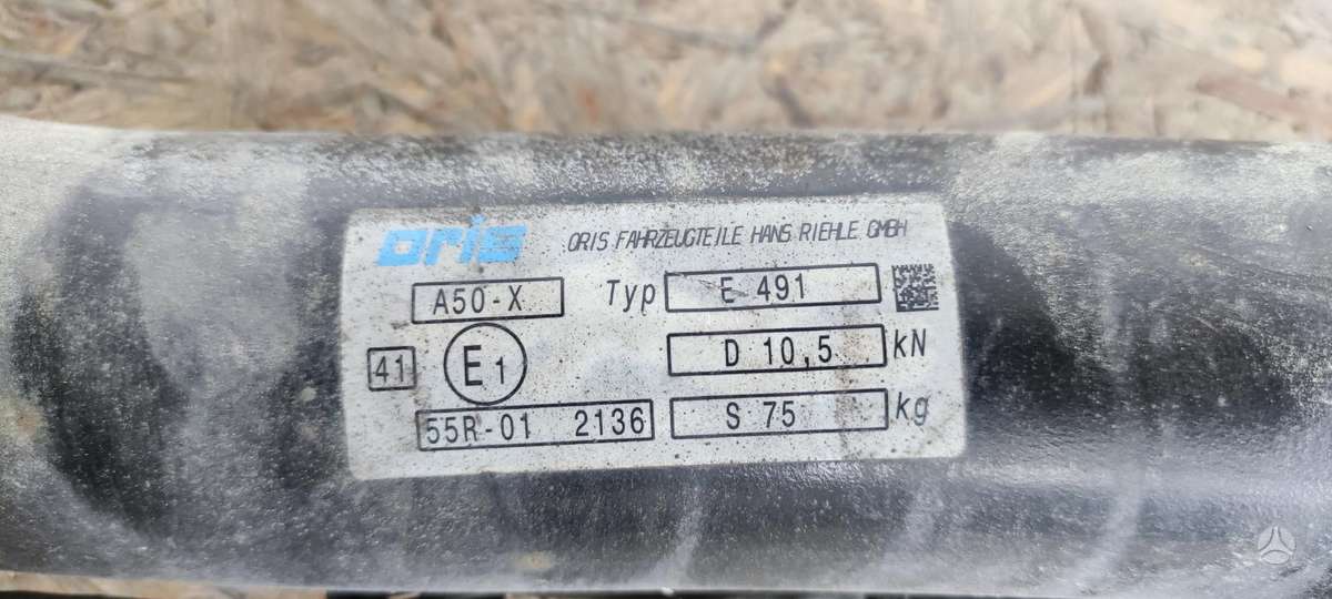 Mercedes-Benz C klasė Cen12555