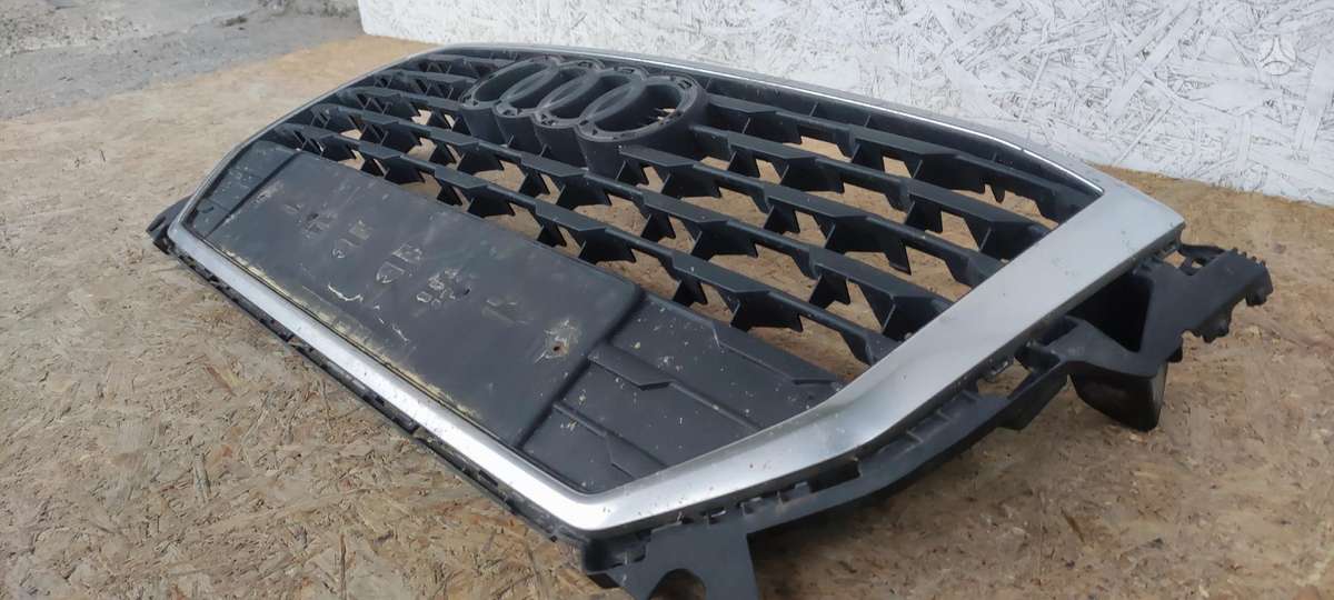 Audi Q2, 81A853651, Cen12512