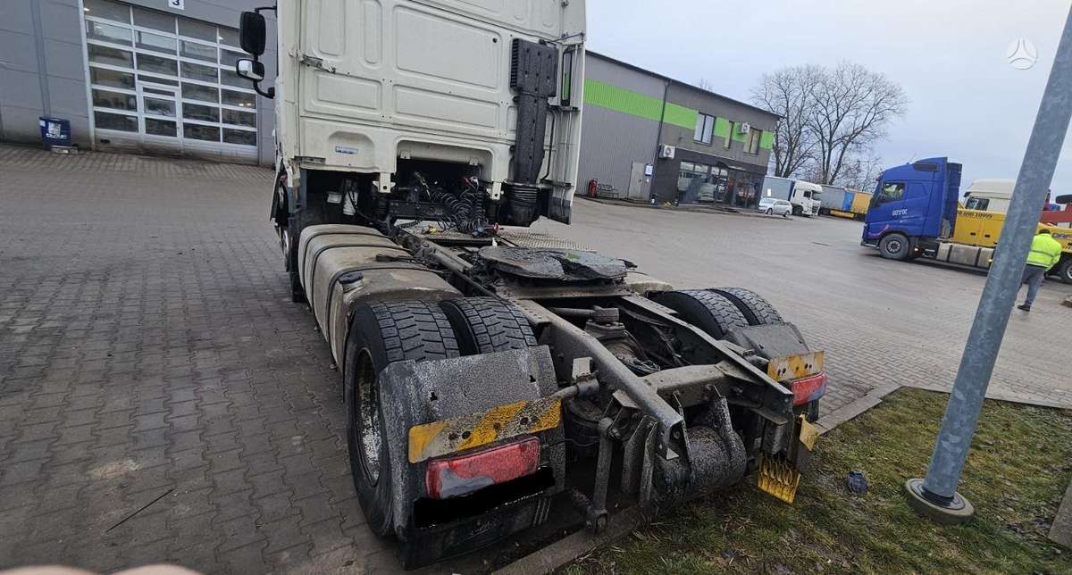 DAF FT XF105, semi-trailer trucks