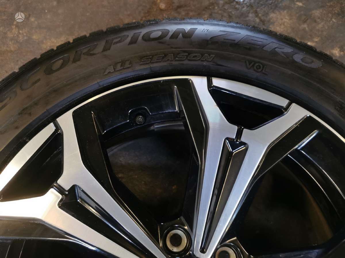 Volvo Xc60, light alloy, R19