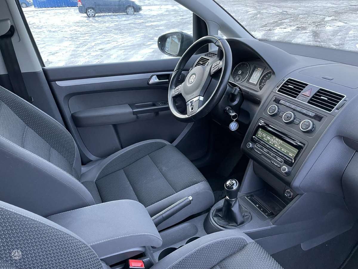 Volkswagen Touran