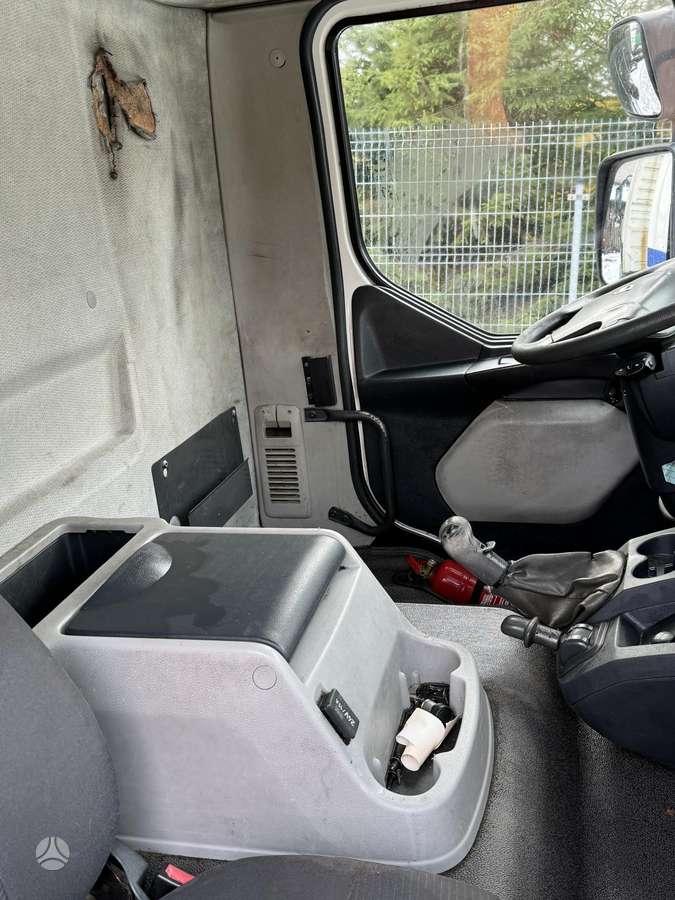 Volvo FL240, sunkvežimiai
