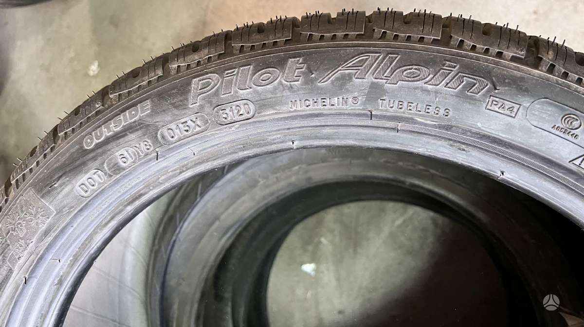 Michelin Pilot Alpin PA4, winter 265/35 R18