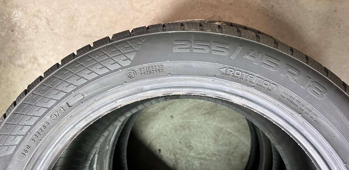 Nokian WR Snowproof, winter 255/45 R18