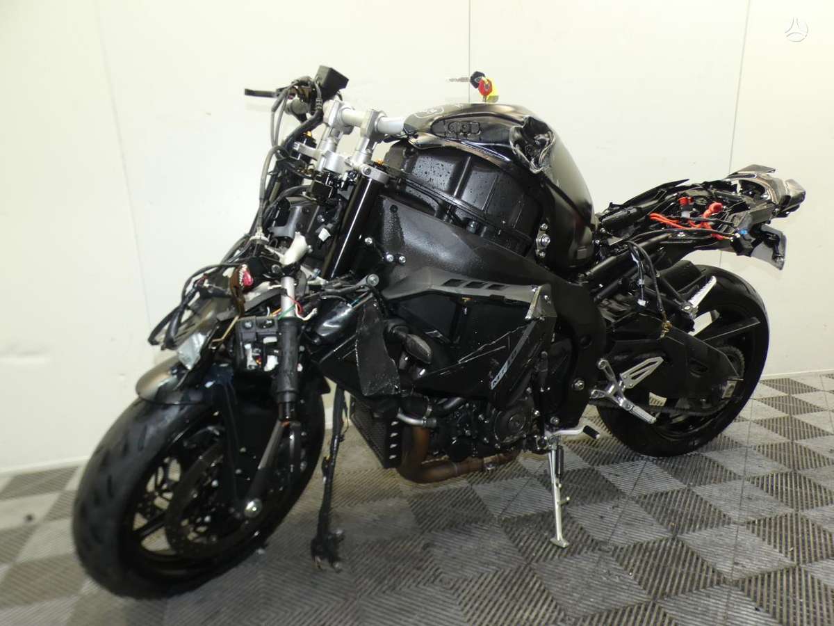 Yamaha MT, street / classic