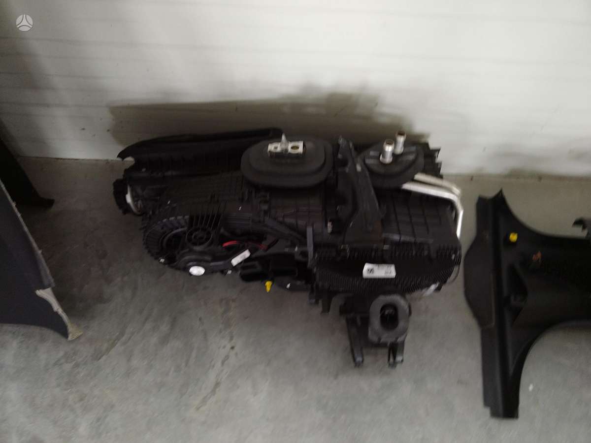 Ford Focus body parts