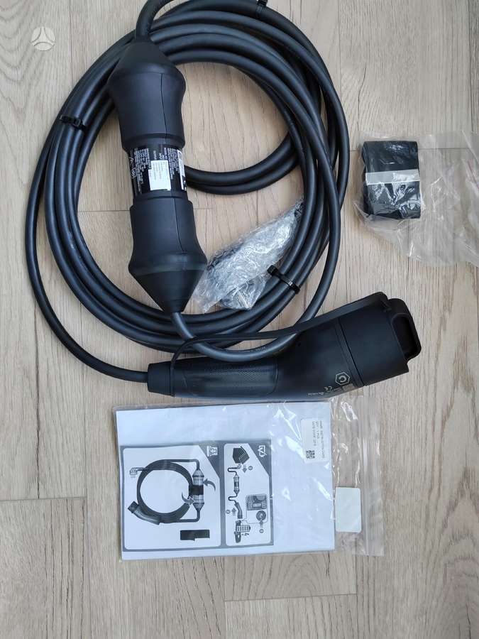 Volvo XC40 elektros sistemos dalys
