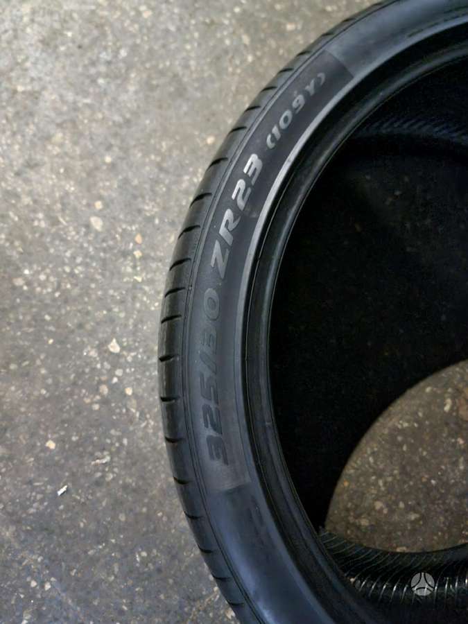 Pirelli, summer 325/30 R23
