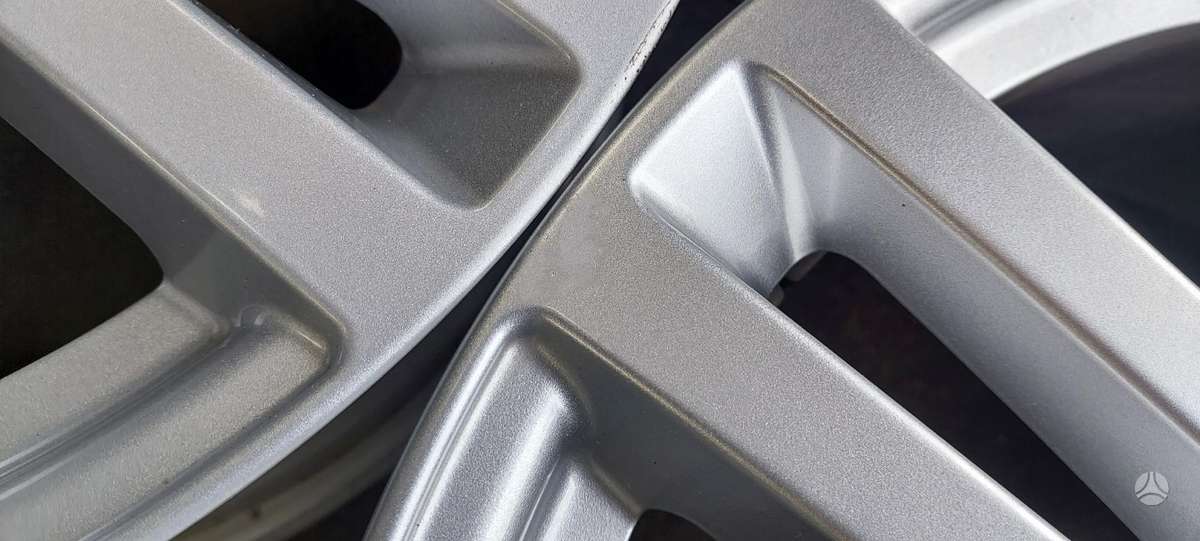 Mercedes-Benz, light alloy, R18