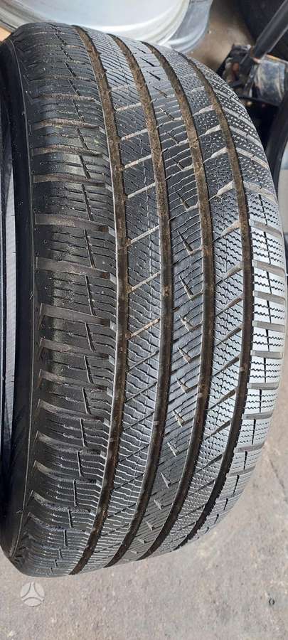 Vredestein, universalios 255/45 R19