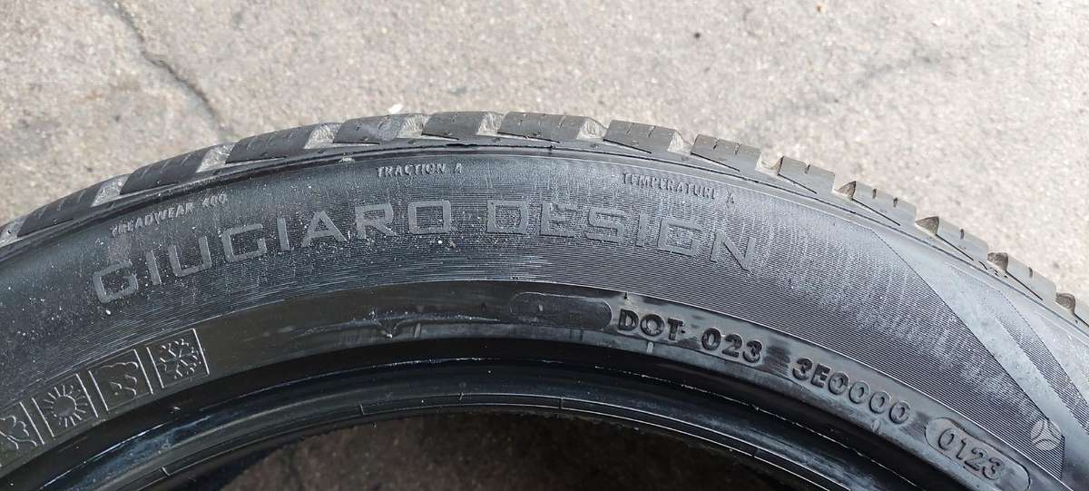 Vredestein, всесезонные 255/45 R19