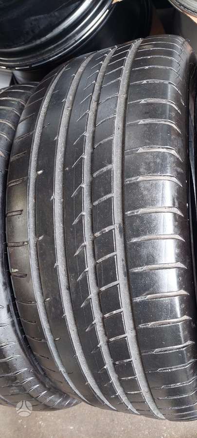 Goodyear, летние 235/50 R18