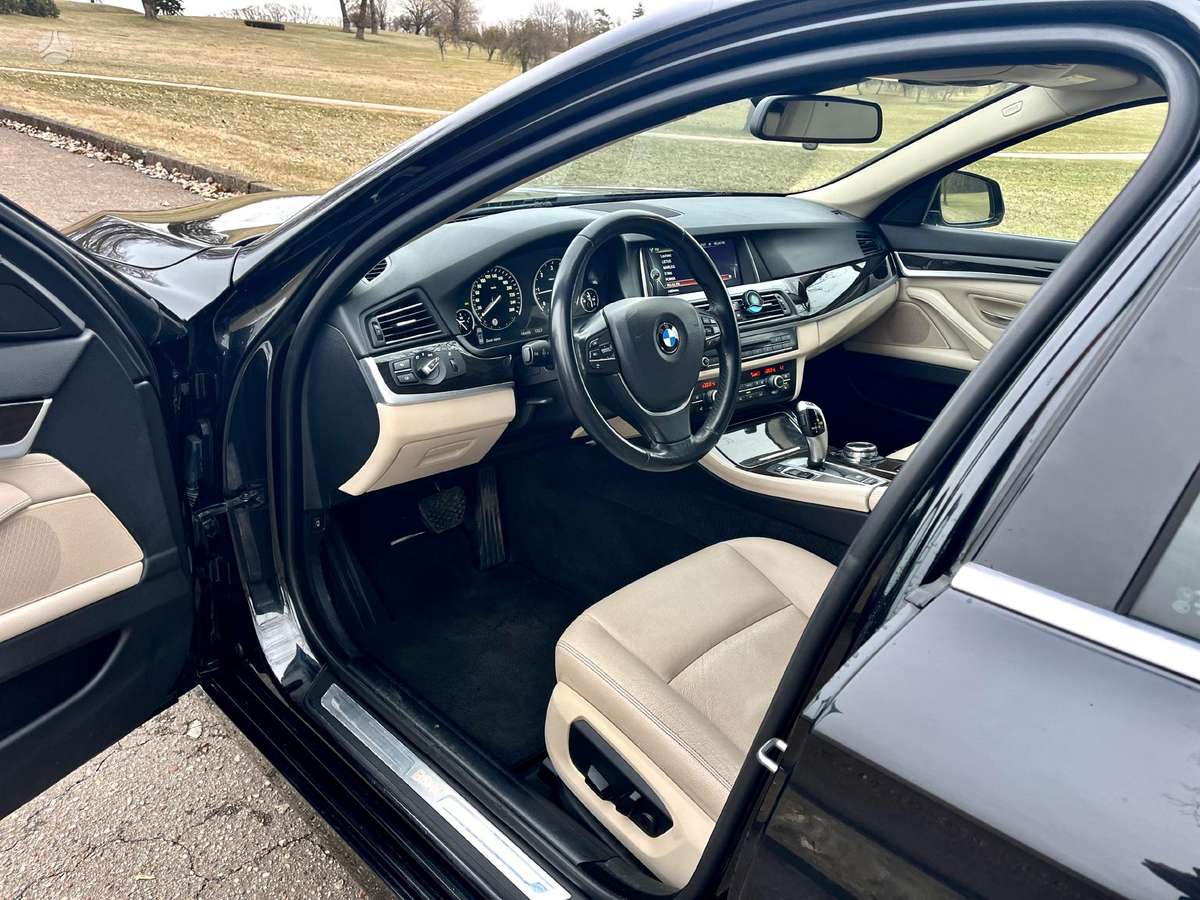 BMW 520, 2.0 l., wagon