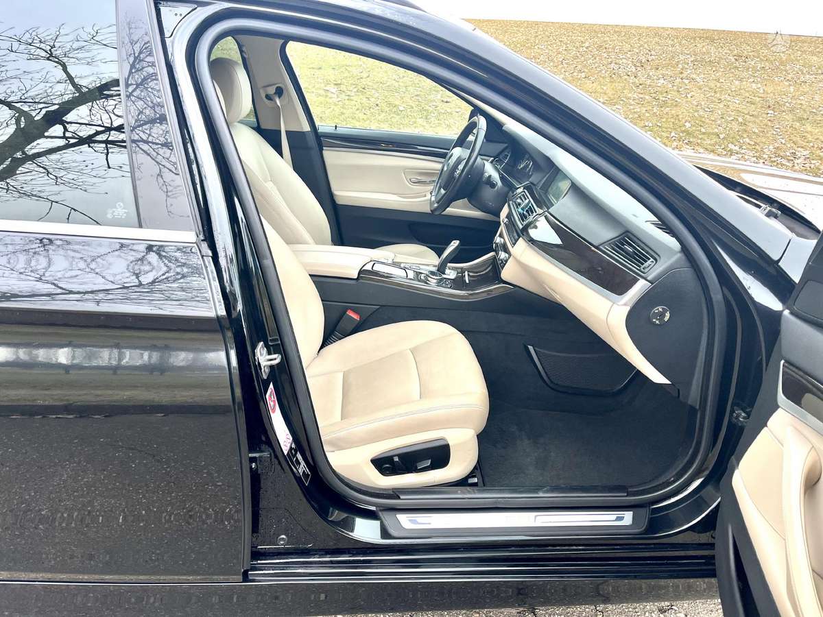 BMW 520, 2.0 l., wagon