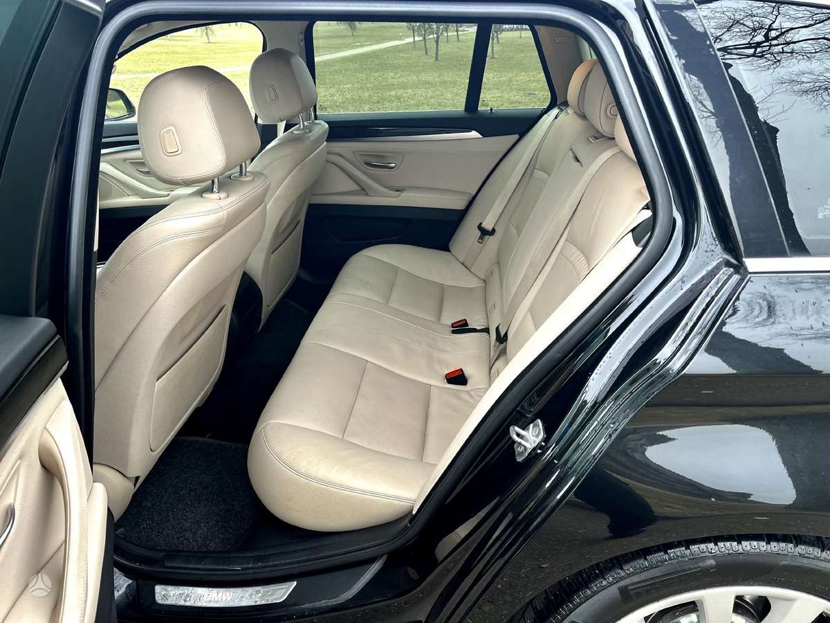 BMW 520, 2.0 l., Универсал