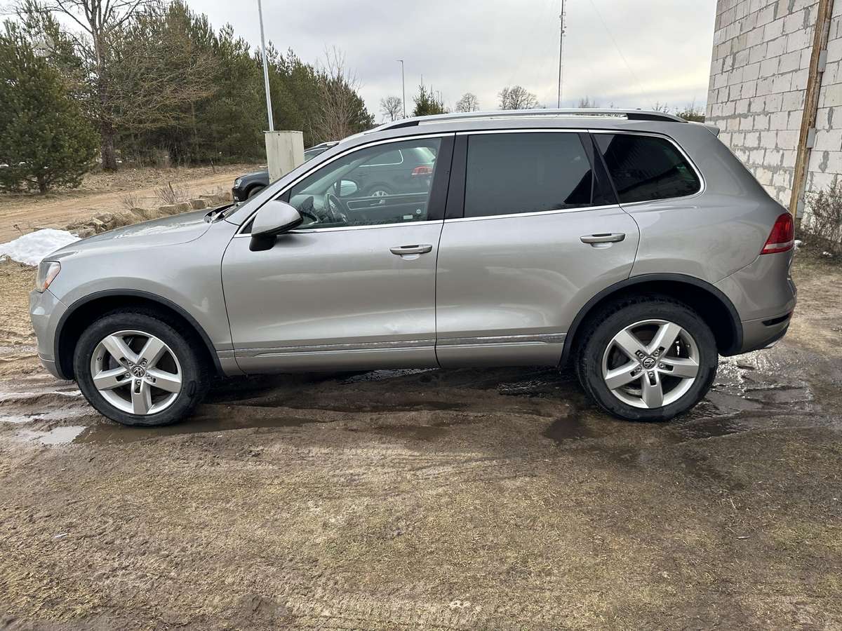 Volkswagen Touareg по частям