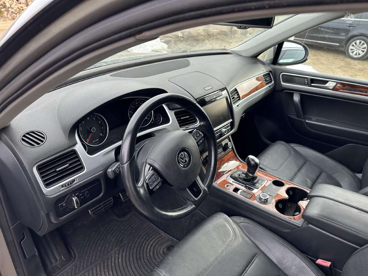 Volkswagen Touareg по частям