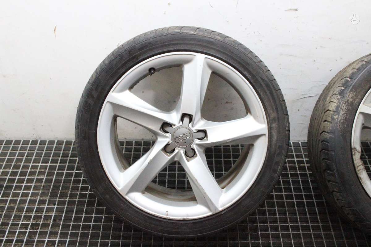 Audi A8, light alloy, R19