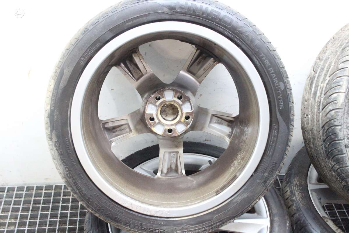 Audi A8, light alloy, R19