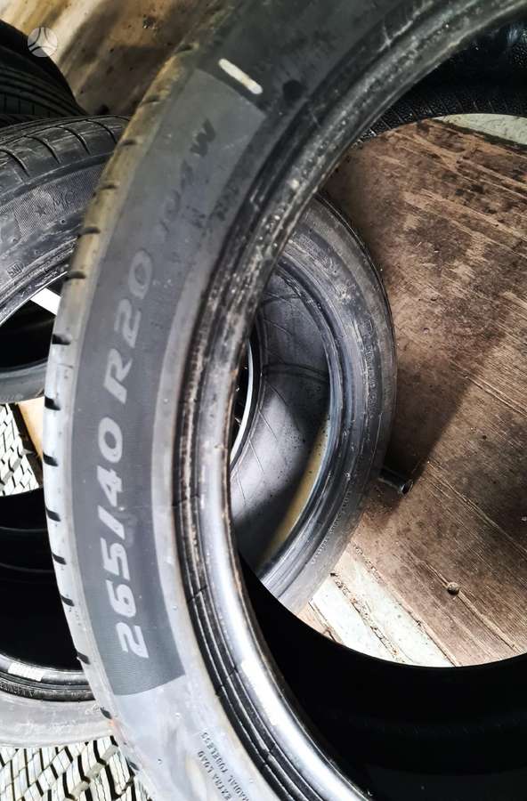 Pirelli, vasaras 265/40 R20