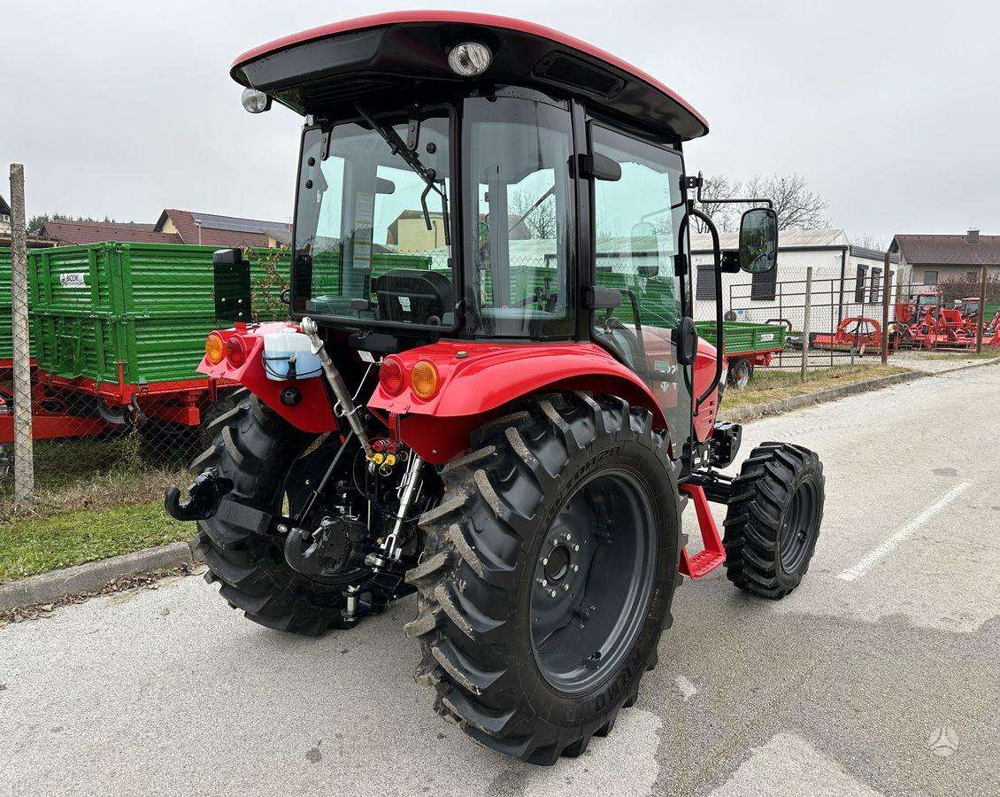 TYM Naujas modelis 6225, tractors