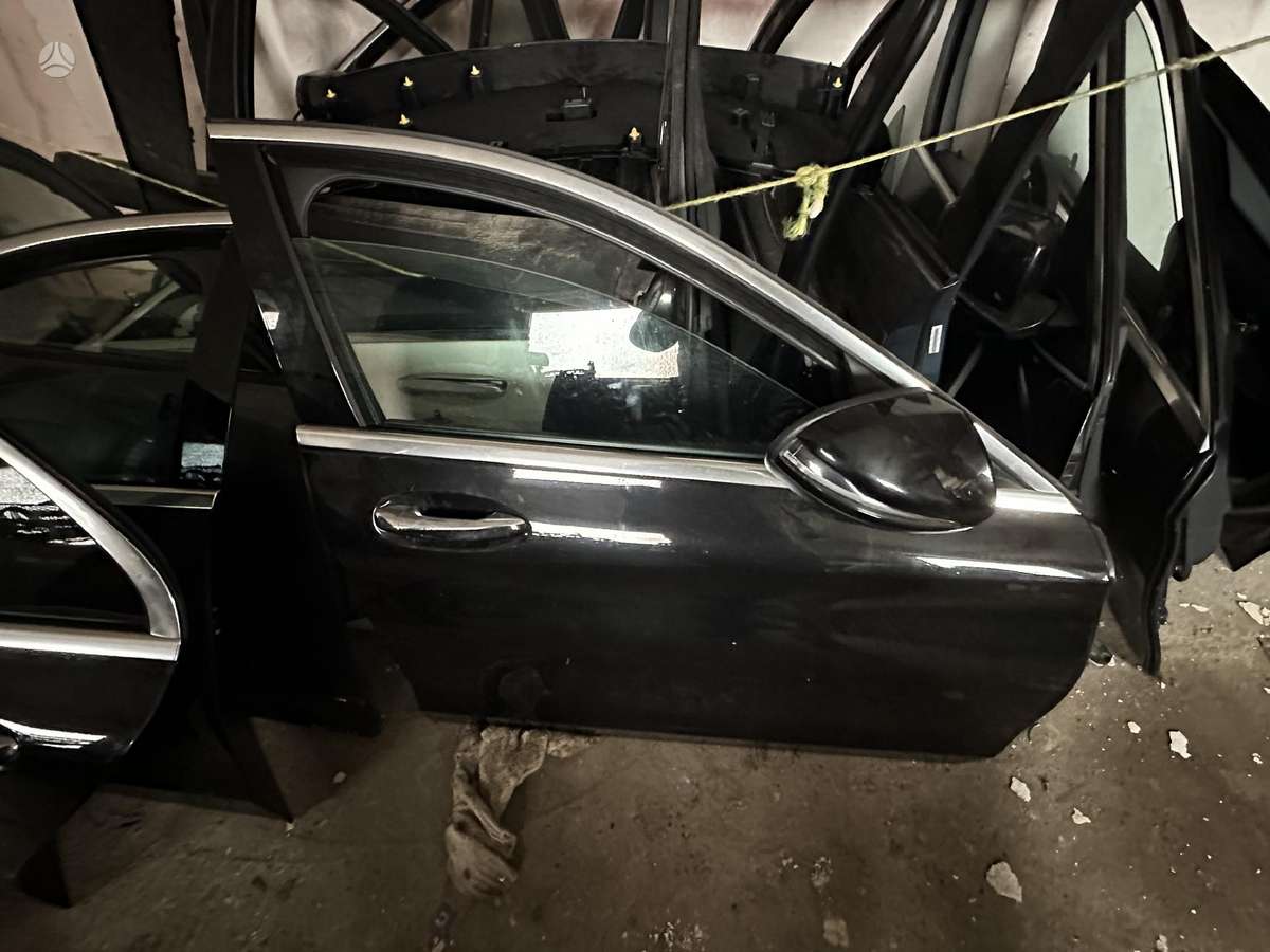 Mercedes-Benz C220