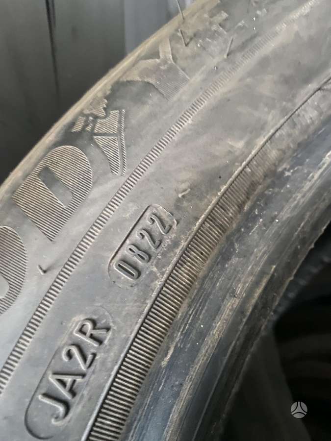 Goodyear, summer 215/50 R19