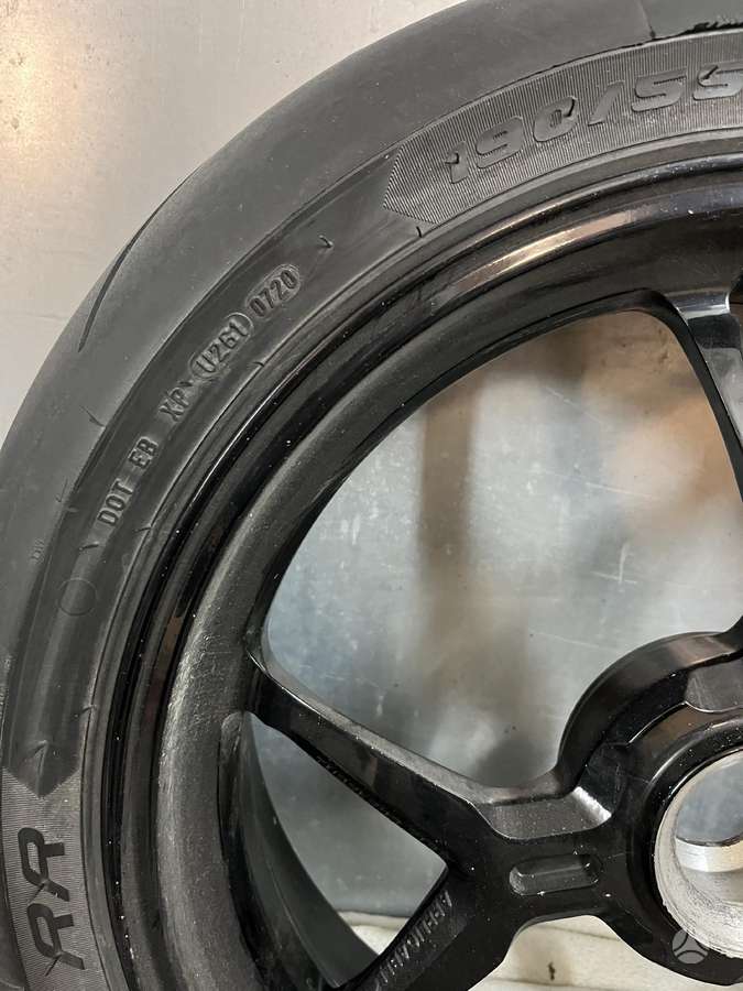 Metzeler, summer 190/55 R17