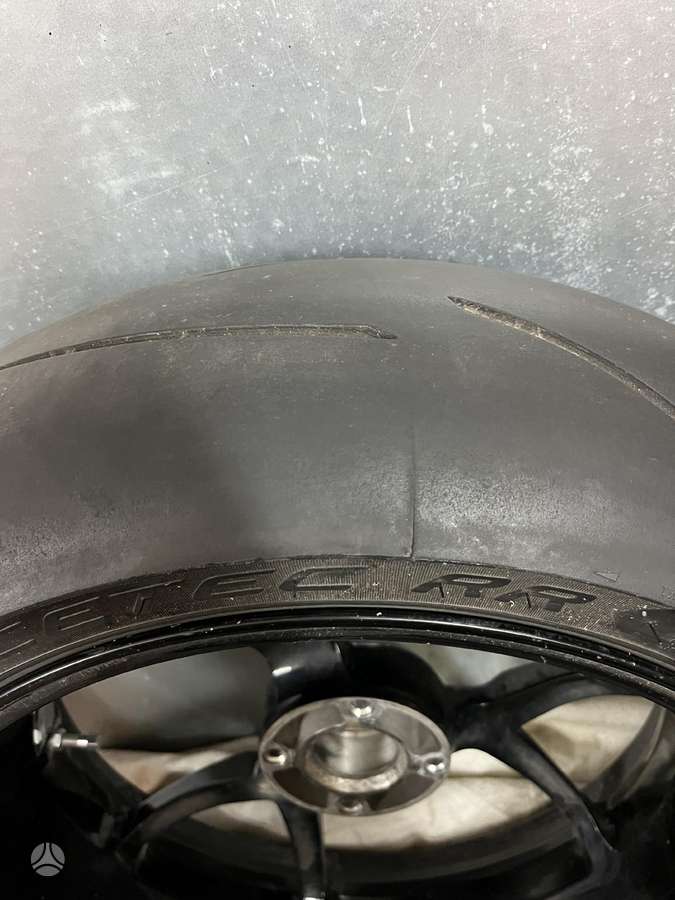 Metzeler, summer 190/55 R17
