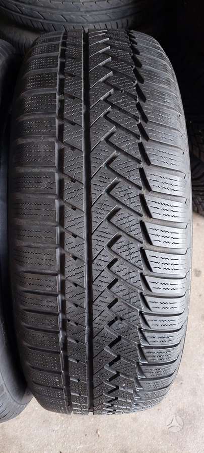 Continental, žieminės 235/55 R19