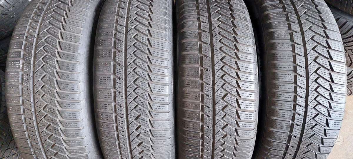 Continental, žieminės 235/55 R19