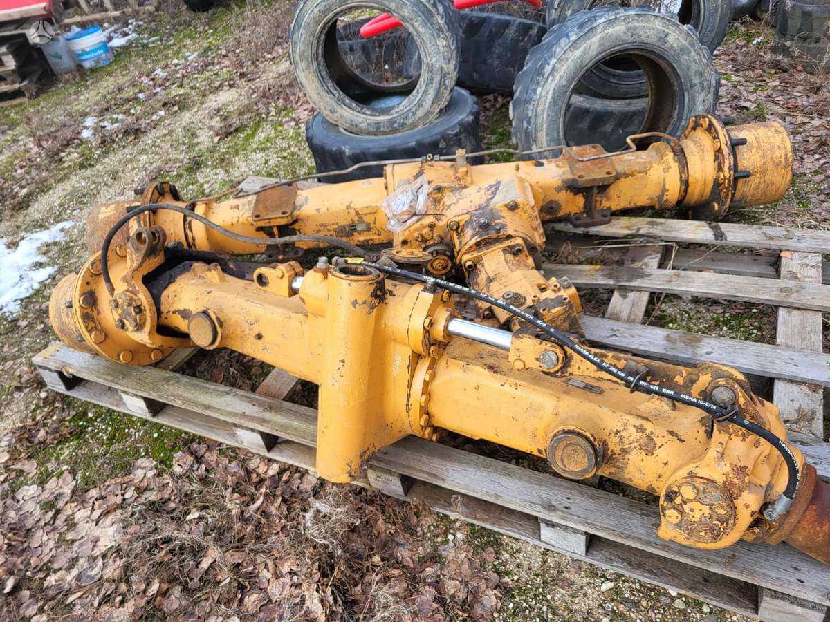 Case WX-165, construction and road construction equipment